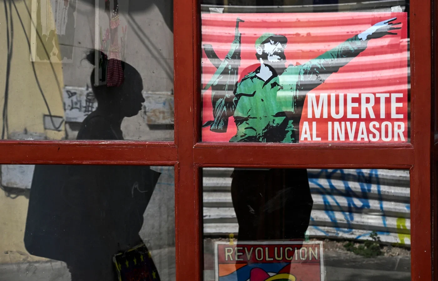Cuba: La Inestabilidad del Régimen Cubano y la Influencia de EE. UU.