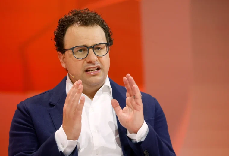 Dario Amodei y su visión sobre la ‘Adolescencia Tecnológica’ ante la IA
