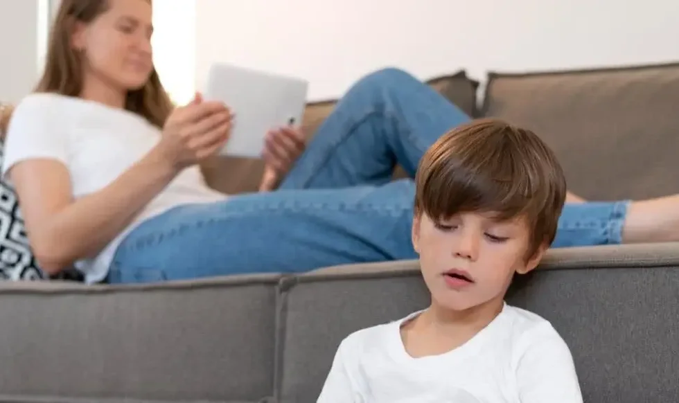 Lo que los padres realmente aceptan cuando sus hijos usan plataformas