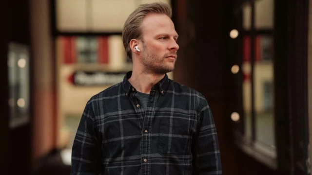Apple planea AirPods con cámaras: entre la burla inicial y la posible revolución