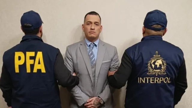Detención internacional en Puerto Madero: cómo la inteligencia digital permitió. Fotografía editorial relacionada con inteligencia digital en seguridad. publicada en Posicionamient